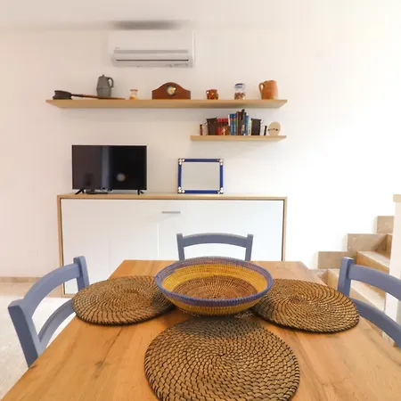 Apartment Malikas House Otranto